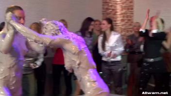 Sara vs. Lexxis Brown Screencap 76 on www.sinx.com