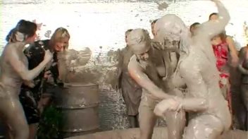 Muddy Fucking Slamdown! Screencap 79 on www.sinx.com