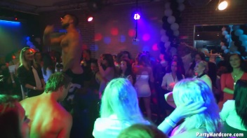 Party Hardcore Gone Crazy Vol. 37 Part 1 - Cam 2 Screencap 69 on www.sinx.com