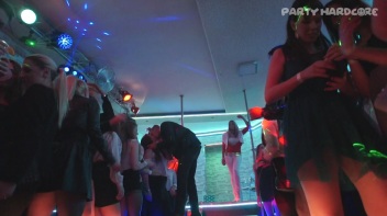 Party Hardcore Gone Crazy Vol. 24 Part 1 - Cam 1 Screencap 28 on www.sinx.com