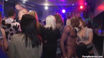 Party Hardcore Vol. 71 Part 2 - Cam 1 Screencap 35 on www.sinx.com