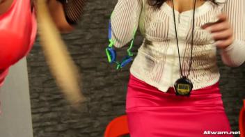 Eurobabe Splash Contest Screencap 30 on www.sinx.com