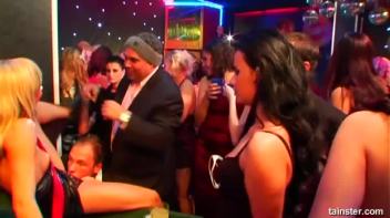 Pussy Casino Part 2 - Cam 1 Screencap 22 on www.sinx.com