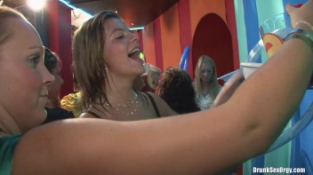 Bikini Beach Balls Part 2 - Cam 2 Screencap 91 on www.sinx.com