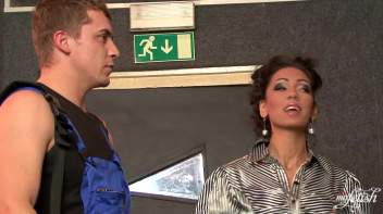 The Perfect Solution To This Problem! Screencap 2 on www.sinx.com