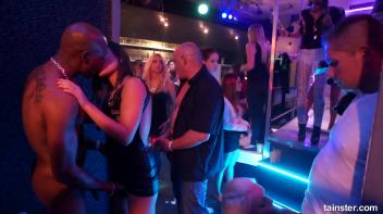 Fanatic Fuckfriends Part 5 - Hardcore Cam Screencap 94 on www.sinx.com