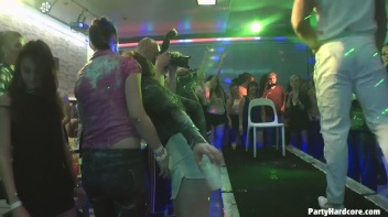Party Hardcore Gone Crazy Vol. 32 Part 5 - Cam 1 Screencap 30 on www.sinx.com