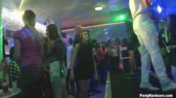 Party Hardcore Gone Crazy Vol. 32 Part 5 - Cam 1 Screencap 33 on www.sinx.com