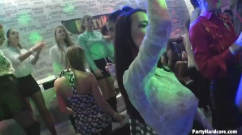 Party Hardcore Gone Crazy Vol. 32 Part 5 - Cam 1 Screencap 7 on www.sinx.com