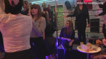 Party Hardcore Gone Crazy Vol. 17 Part 6 - Cam 2 Screencap 98 on www.sinx.com