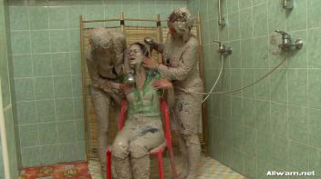 Doused in Wet Cement Screencap 51 on www.sinx.com