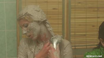 Doused in Wet Cement Screencap 59 on www.sinx.com