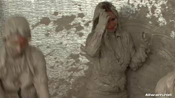 Doused in Wet Cement Screencap 45 on www.sinx.com