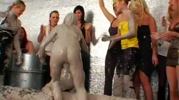 Insane Wet and Messy Mud Match Screencap 92 on www.sinx.com