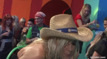 Bikini Beach Balls Part 1 - Main Edit Screencap 55 on www.sinx.com