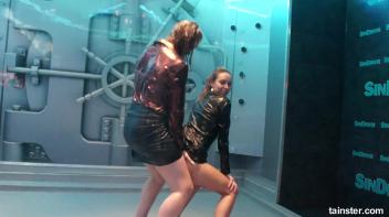 Young and flexible chicks getting wet Screencap 70 on www.sinx.com