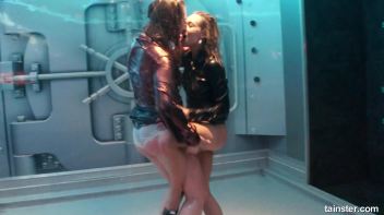 Young and flexible chicks getting wet Screencap 72 on www.sinx.com