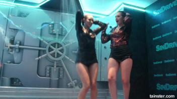 Young and flexible chicks getting wet Screencap 81 on www.sinx.com