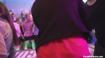 Party Hardcore Gone Crazy Vol. 30 Part 1 - Cam 2 Screencap 14 on www.sinx.com