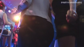 Party Hardcore Gone Crazy Vol. 15 Part 2 - Cam 3 Screencap 28 on www.sinx.com