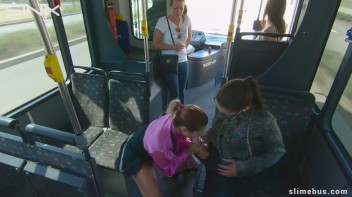 Babes Get Wet And Messy On The Bus Screencap 14 on www.sinx.com