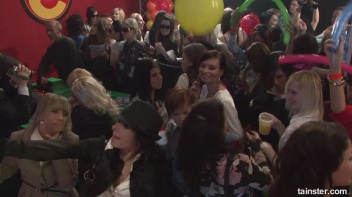 Gash Gamblers Part 5 - Cam 3 Screencap 25 on www.sinx.com