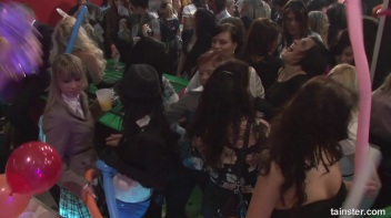 Gash Gamblers Part 5 - Cam 3 Screencap 28 on www.sinx.com