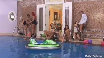 Pussy Mansion Part 2 Screencap 1 on www.sinx.com