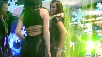 Pussy Blizzard Part 4 Shower Cam Screencap 59 on www.sinx.com