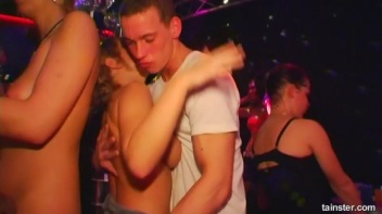 Blue Jean Babes Part 5 Cam 1 Screencap 93 on www.sinx.com