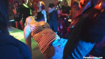 Party Hardcore Gone Crazy Vol. 36 Part 5 - Cam 2 Screencap 74 on www.sinx.com