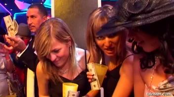 Pussy Casino Part 1 - Cam 3 Screencap 14 on www.sinx.com