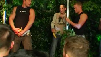 Banana Bangers Part 1 Screencap 42 on www.sinx.com