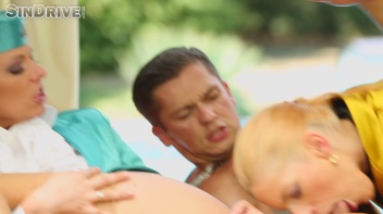 Simony Diamond: Shiny Satin Babes Love The Taste Of High-End Ass And Cum Screencap 65 on www.sinx.com