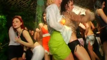 Jungle Bangers Part 3 - Main Edit Screencap 108 on www.sinx.com