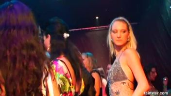 Eurobabe Olympics Part 2 - Cam 1 Screencap 35 on www.sinx.com