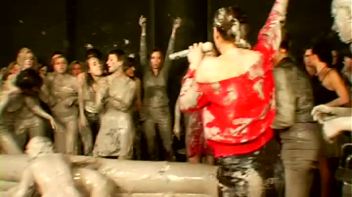 Mud Thirsty Mob Of Honies Screencap 39 on www.sinx.com