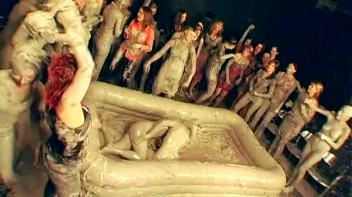 Mud Thirsty Mob Of Honies Screencap 42 on www.sinx.com