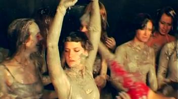 Mud Thirsty Mob Of Honies Screencap 50 on www.sinx.com