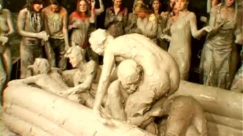 Mud Thirsty Mob Of Honies Screencap 68 on www.sinx.com