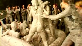 Mud Thirsty Mob Of Honies Screencap 72 on www.sinx.com