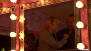 Full Service Salon Screencap 5 on www.sinx.com