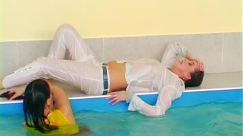Sexy Water Soaked Apparel Screencap 87 on www.sinx.com