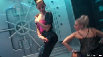 Babes having some naughty wet fun Screencap 18 on www.sinx.com