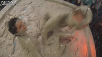 Messy Wrestling: Fashion Freaks Throw Down In The Mud - Watch Them Roar! Screencap 72 on www.sinx.com