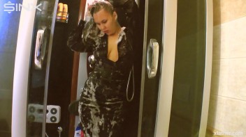 Solo Showering Seductress Screencap 25 on www.sinx.com