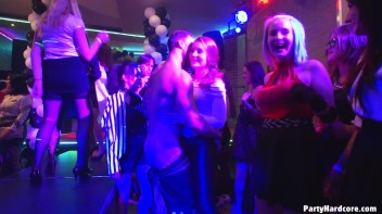 Party Hardcore Gone Crazy Vol. 37 Part 3 - Cam 1 Screencap 6 on www.sinx.com