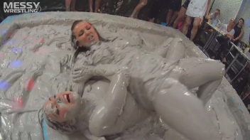 Messy Wrestling: Valentina Ross The Boss Throws Down In The Mud In Style!! Screencap 37 on www.sinx.com