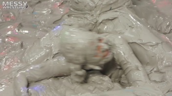 Messy Wrestling: Valentina Ross The Boss Throws Down In The Mud In Style!! Screencap 53 on www.sinx.com