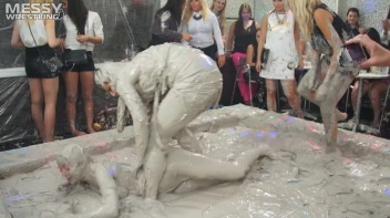 Messy Wrestling: Valentina Ross The Boss Throws Down In The Mud In Style!! Screencap 66 on www.sinx.com